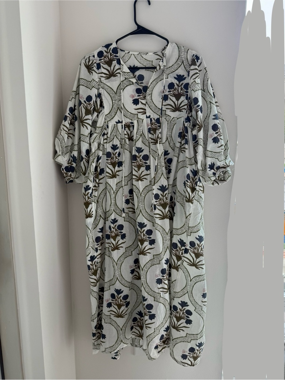 Printed Floral Cotton Popover Dress in White and Navy